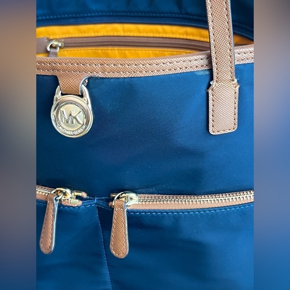 Michael Kors Kempton Navy Blue Nylon Tote Bag with Pockets - Picture 10 of 14